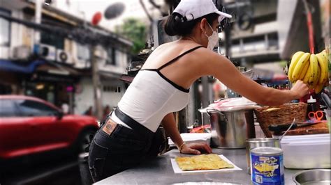 Super Diligent Beautiful Thai Girls Sell Banana Egg Roti Every Day At Bangkok Street Food