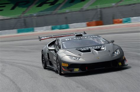 Lamborghini Huracan LP 620 2 Super Trofeo Review