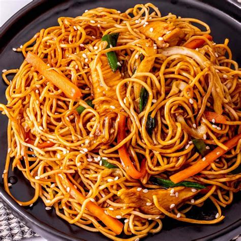 Chinese Food Chicken Chow Mein