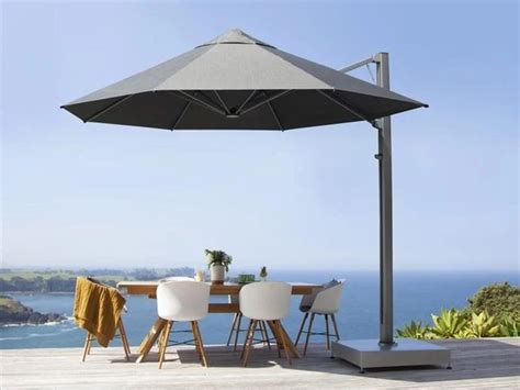 Outdoor Cantilever Umbrella, Extensive Range, Attractive Looks, 6 Month ...