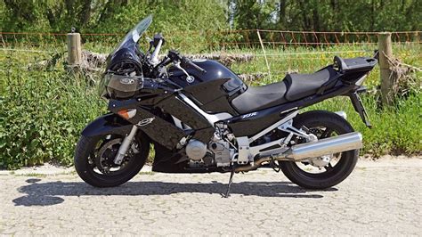 Yamaha FJR1300 Sports Tourer Review Timeless 2 Wheels