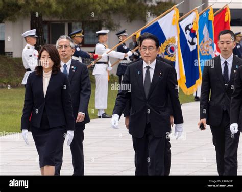 Seoul South Korea 7th May 2023 Japanese Prime Minister Fumio Kishida And His Wife Yuko