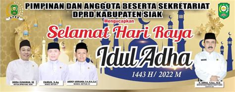 The Poster For Selamat Har Raya Tutu Adha Featuring Three Men In