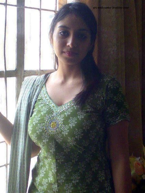 Beautiful Girl Body Pakistani Girl In Stunning Dress