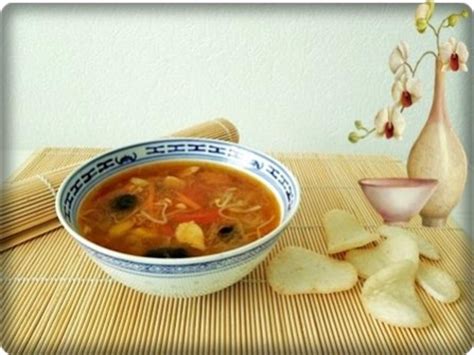 Indonesische Glasnudelsuppe Mit H Hnchenfleisch Rezept Kochbar De