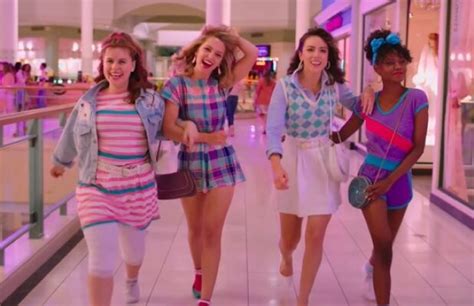 How ‘valley Girl Re Created The Iconic 80s Shopping Mall For Musical Remake