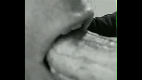 Vídeos chupando pene XVIDEOS