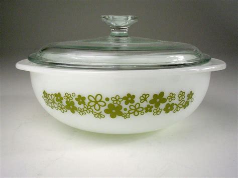 Vintage White W Green Spring Blossom Crazy Daisy Glass Pyrex Covered Casserole Pyrex Crazy