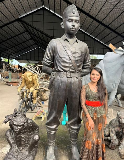 Monumen Perjuangan I Gusti Ngurah Rai Simbol Penghormatan Di Desa