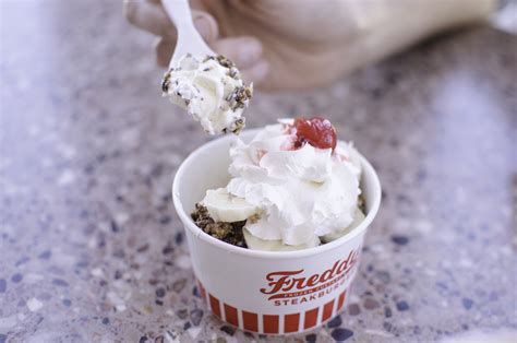 Custard 101: We visit Freddy’s Frozen Custard for sweet treats