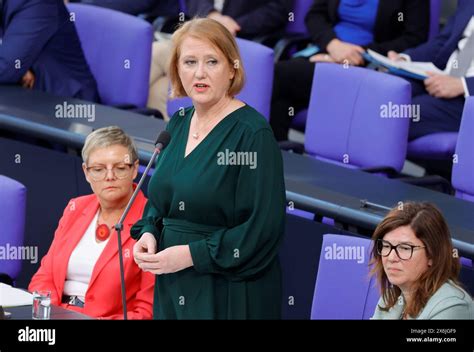 Deutschland Berlin Reichstag Mai Sitzung Befragung