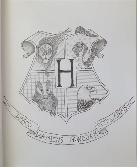 Harry Potter Hogwarts Logo Harry Potter Drawings Harry Potter