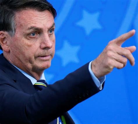 Bolsonaro Anuncia Tomará Acciones Legales Contra El Grupo “anonymous