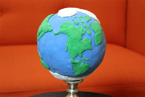 How To Make A Globe Of The Earth Classroom Art Projects Earths