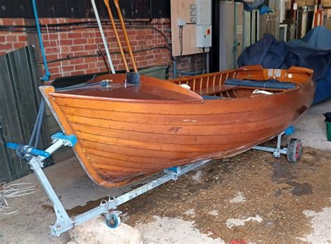 Moorman Bros Clinker Rowing Dinghy Rowing Boat For Sale