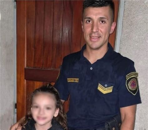 Un policía salvó la vida de una niña que se había desmayado El Diario