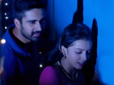 Iss Pyaar Ko Kya Naam Doon 2: 23rd April; Shlok Gets Romantic At Last ...