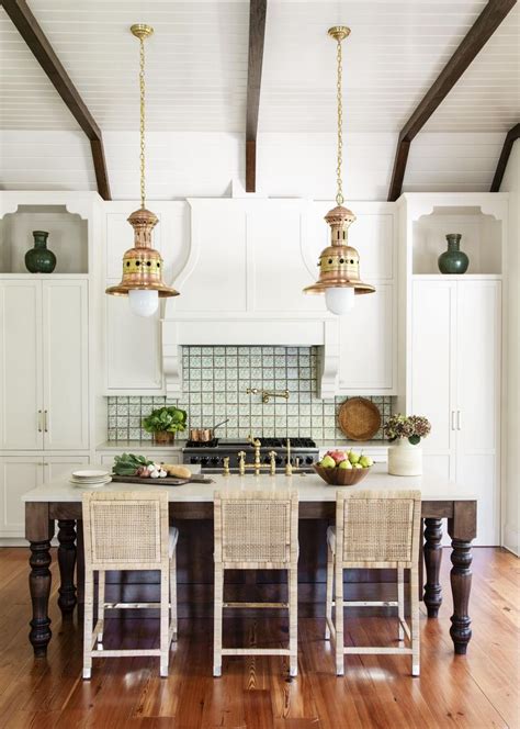 This Refined Lowcountry Hunting Lodge Is Perfect For Holiday