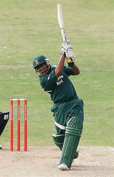 Gerard Brophy biffs one in Samit Patel's direction | ESPNcricinfo.com