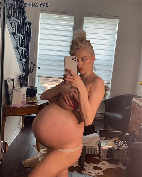 Caroline Vreeland Nude 1 Preggo Photo The Fappening