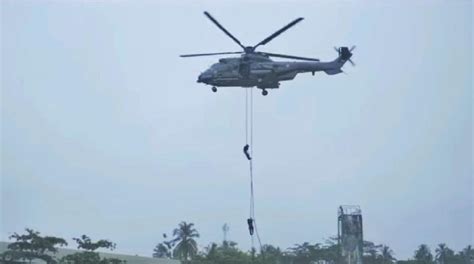 Kerahkan Helikopter Caracal Prajurit Yonko Kopasgat Gelar Latihan