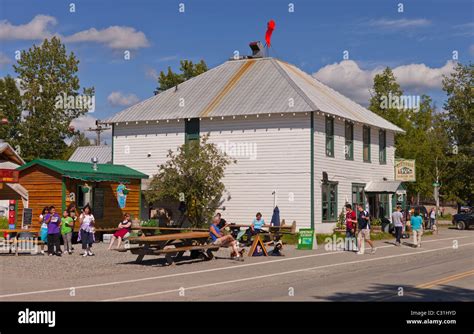 TALKEETNA, ALASKA, USA - Historic Fairview Inn, established 1923 Stock ...