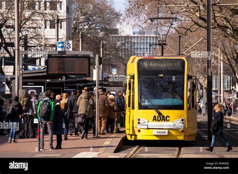 Koelner verkehrsbetriebe Fotos und Bildmaterial in hoher Auflösung