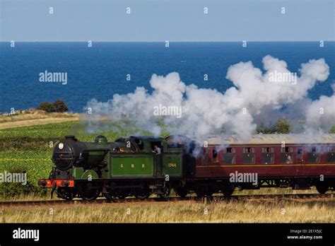 Great Northern Railway Gnr Class N Steam Locomotive On The North