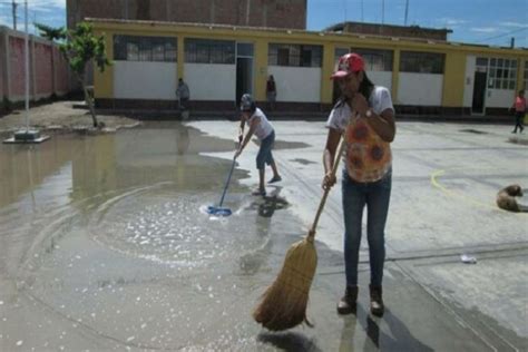 Lluvias Intensas Minedu Refuerza Medidas Para Reducir Riesgos En