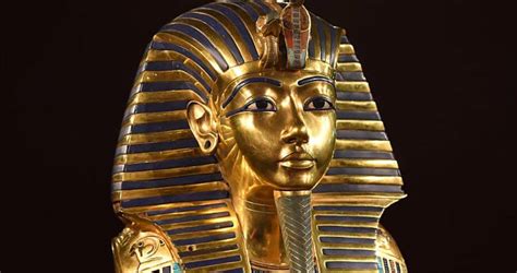 Inside The Incredible History Of King Tut's Mask