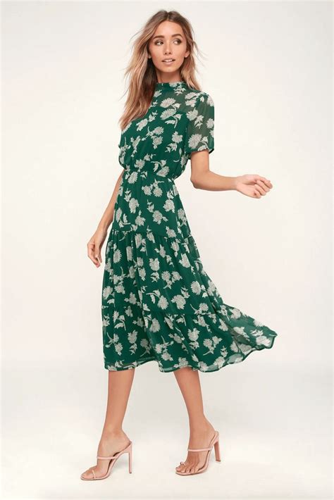 What To Wear To A Wedding As A Guest Wedding Guest Dresses Midi Short Sleeve Dress Green