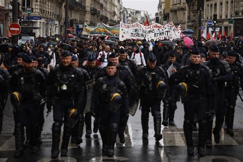 Protestas En Francia