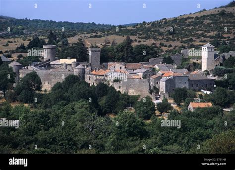 Village Fortifi De La Couvertoirade Village Des Templiers Plateau Du