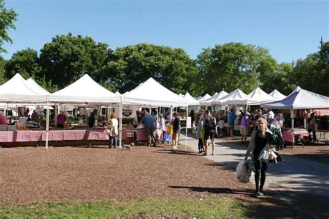 20 Best Farmers Markets in Chicago - Downtown Farmers Market