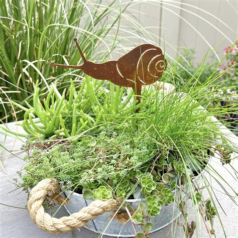 Rusty Snail Plant Stake Garden Decoration Rusted Snail Garden Art