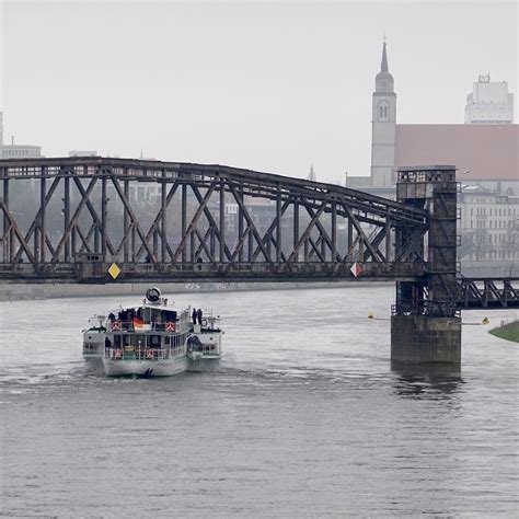 Raddampfer Dresden Auf Der Elbe Magdeburg Auf Einer S Flickr