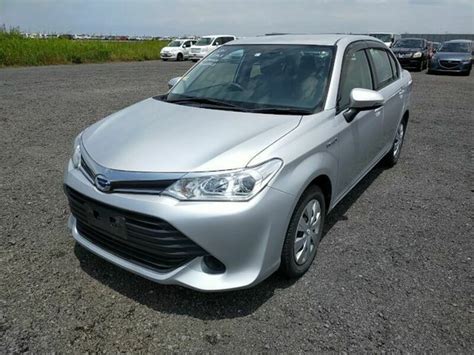 Used Toyota Corolla Axio Daa Nke Sbi Motor Japan