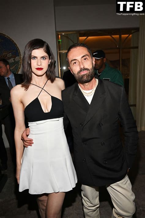 Alexandra Daddario Sexy Tits Legs 33 Photos Sexy E Girls