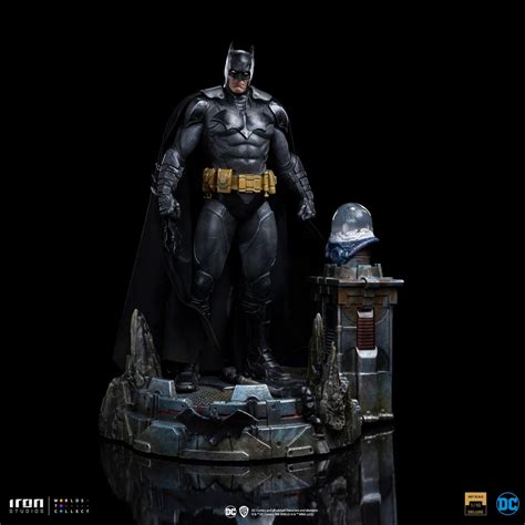 Dc Comics Deluxe Art Scale Batman Unleashed Megaotaku