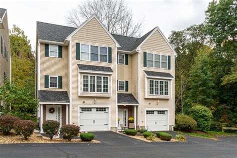 Waverly Oaks Condos In North Andover