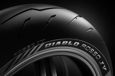 Pirelli Diablo Rosso Iv Tire Debuts For Sport Bike Riders Asphalt