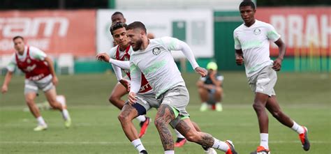 Palmeiras X Corinthians Abel Comanda Treino Coletivo Na Academia Veja