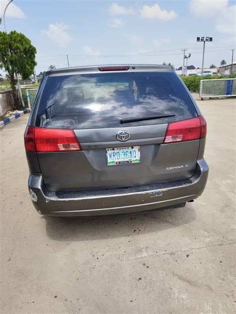 Firstbody Toyota Sienna Used 2005 4m Autos Nigeria