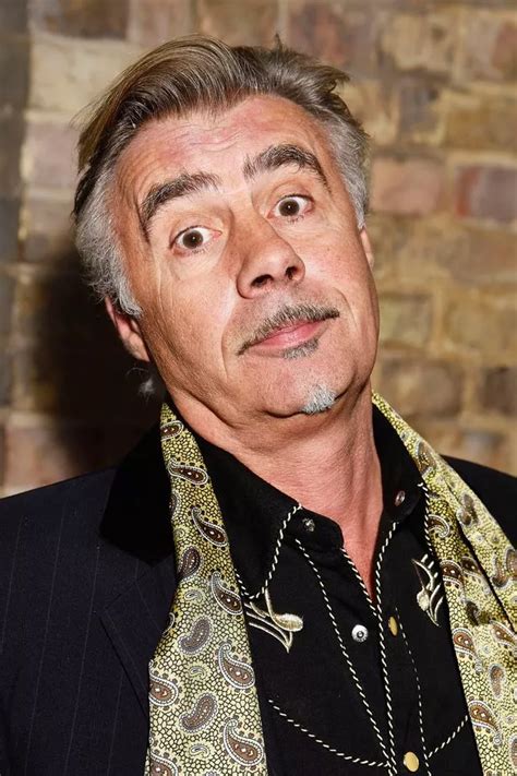 Interview With Sex Pistols Bassist Glen Matlock As He Returns To