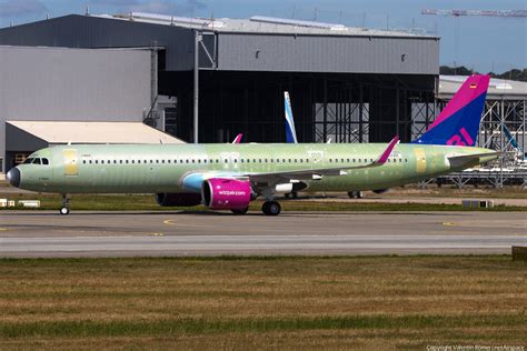 Wizz Air Abu Dhabi Airbus A321 271nx D Avxh Photo 523727 • Netairspace