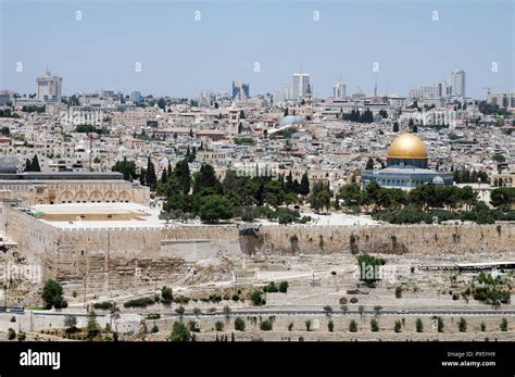 landscape temple mount jerusalem  res stock photography  images