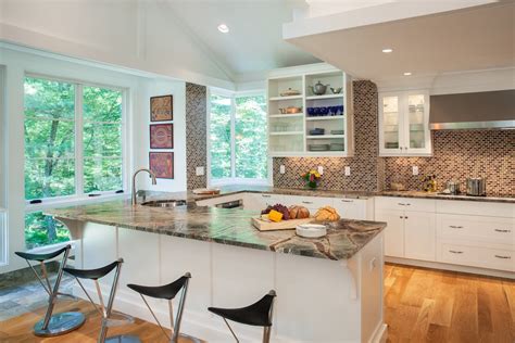 The Top 12 Things to Know Before Remodeling an Old Home