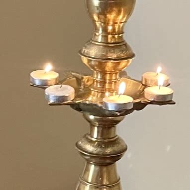 Traditional Sri Lankan Oil Lamp