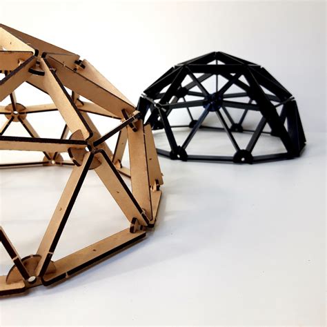 Easy Construction Geodesic Dome