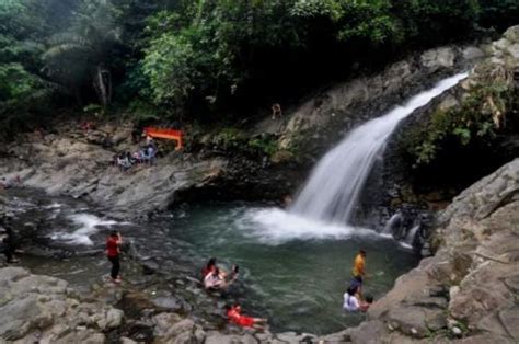 5 Air Terjun Cantik Di Sumbar Ada Yang 7 Tingkat Hingga Setinggi 35